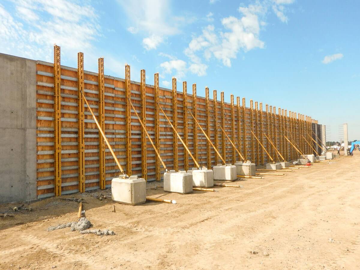 E-BEAM & SUPER STUD Wall Forming System