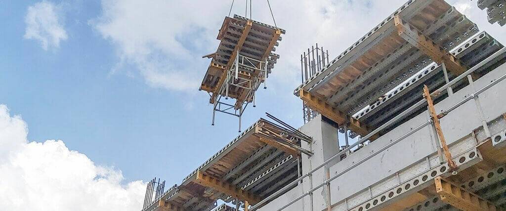 Flying Formwork | EFCO’s E-Z DECK shoring tables | Easy assembly features | limited jobsite space