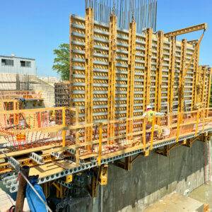 Cast-In-Place Concrete for Dam Construction | EFCO E-BEAM & SUPER STUD