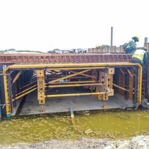 Construction of a Double-Barrel Box Culvert Drainage Tunnel
